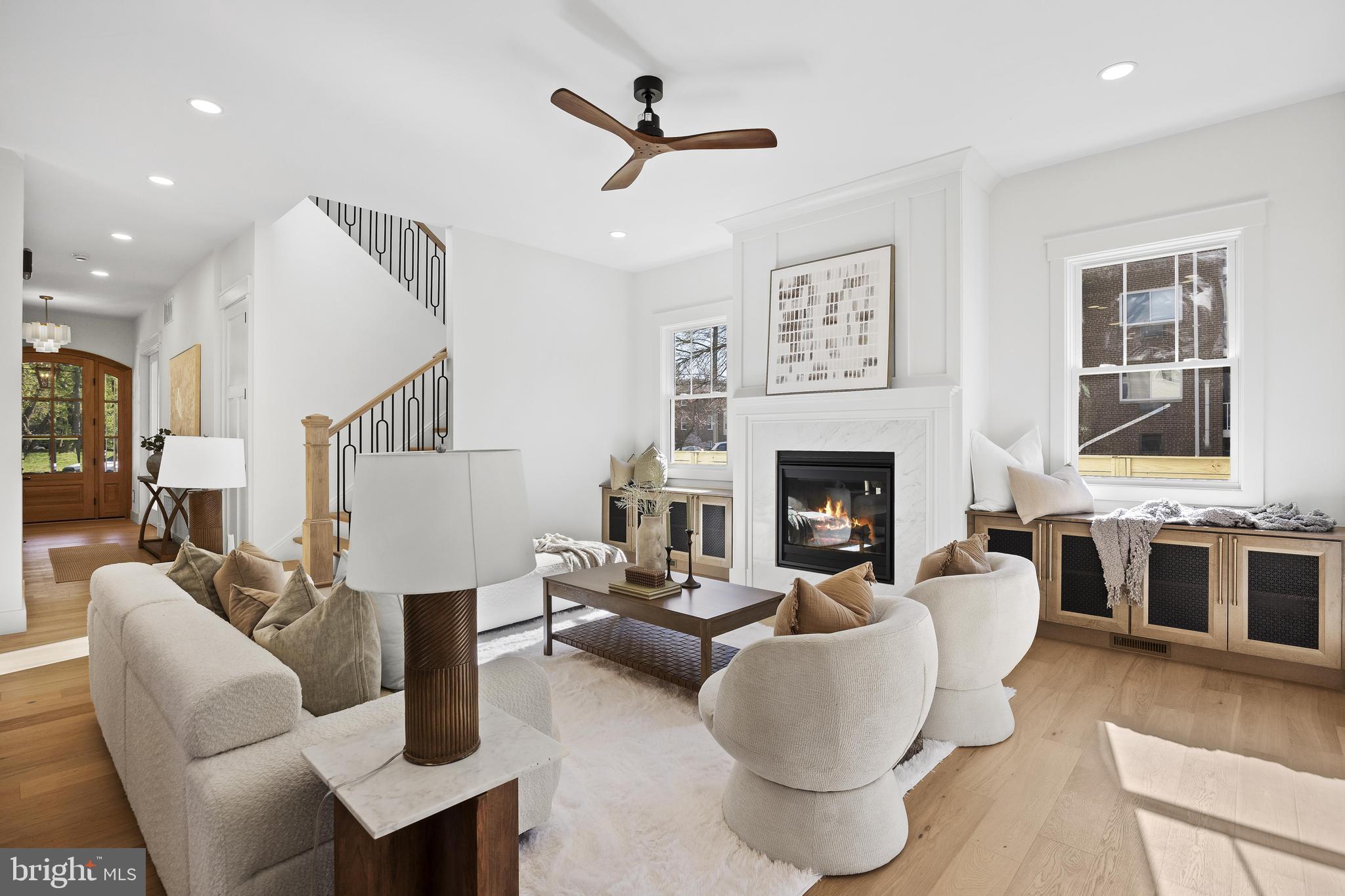 DEL RAY/ROSEMONT - Residential