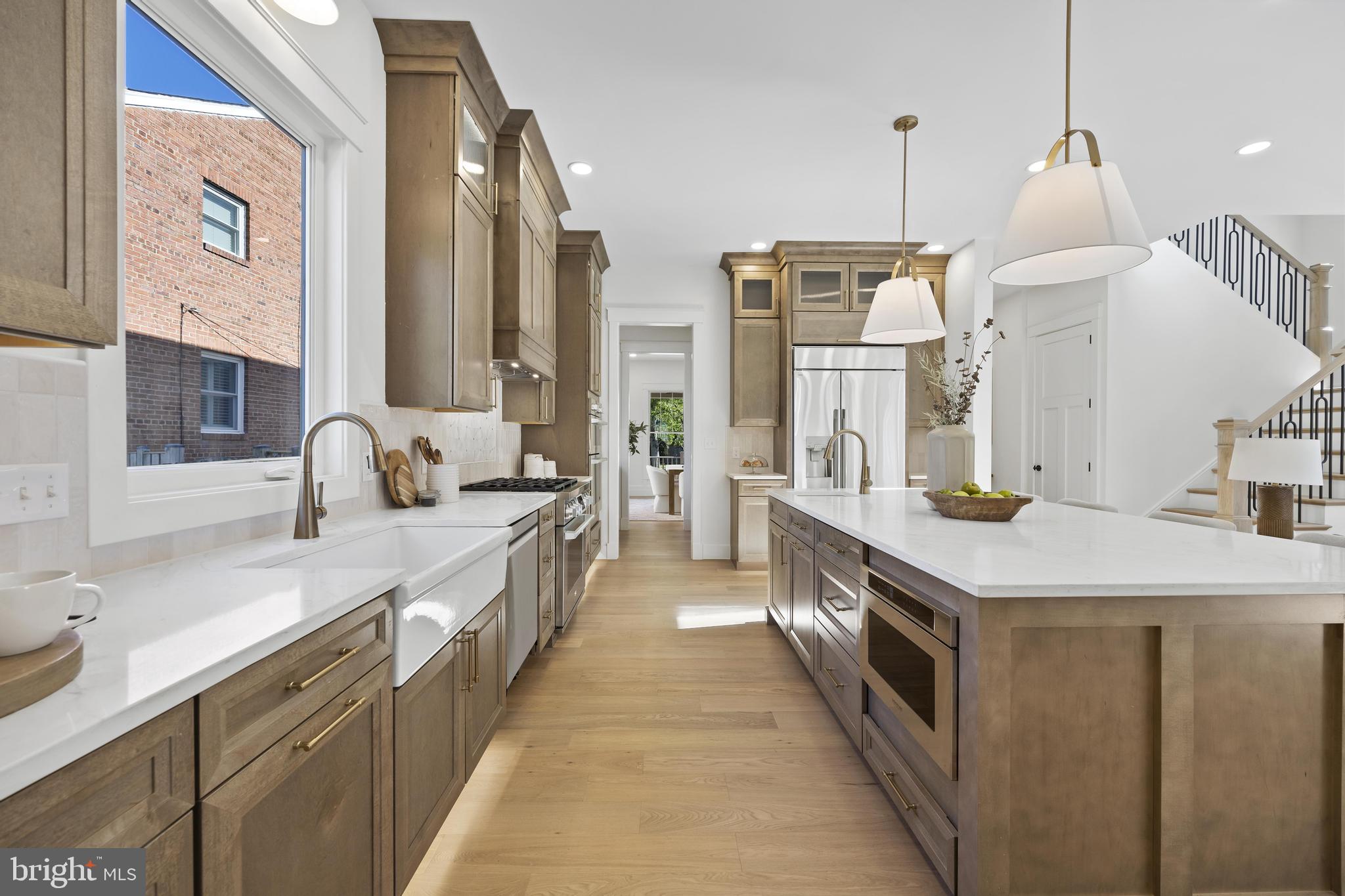 DEL RAY/ROSEMONT - Residential