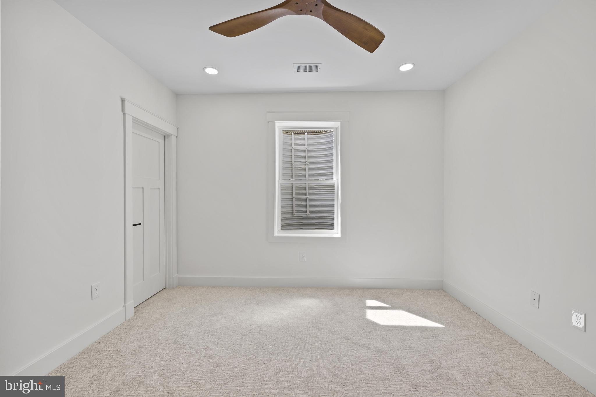 DEL RAY/ROSEMONT - Residential