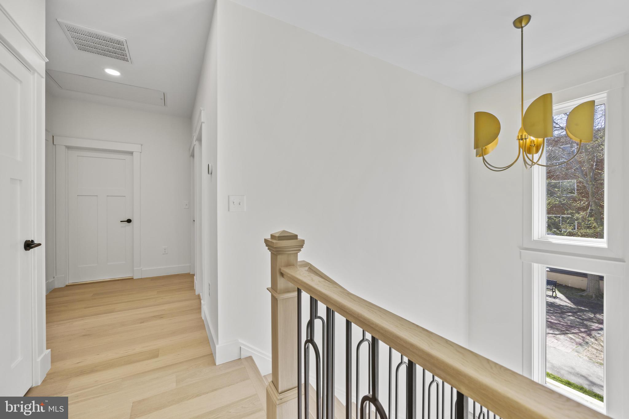 DEL RAY/ROSEMONT - Residential