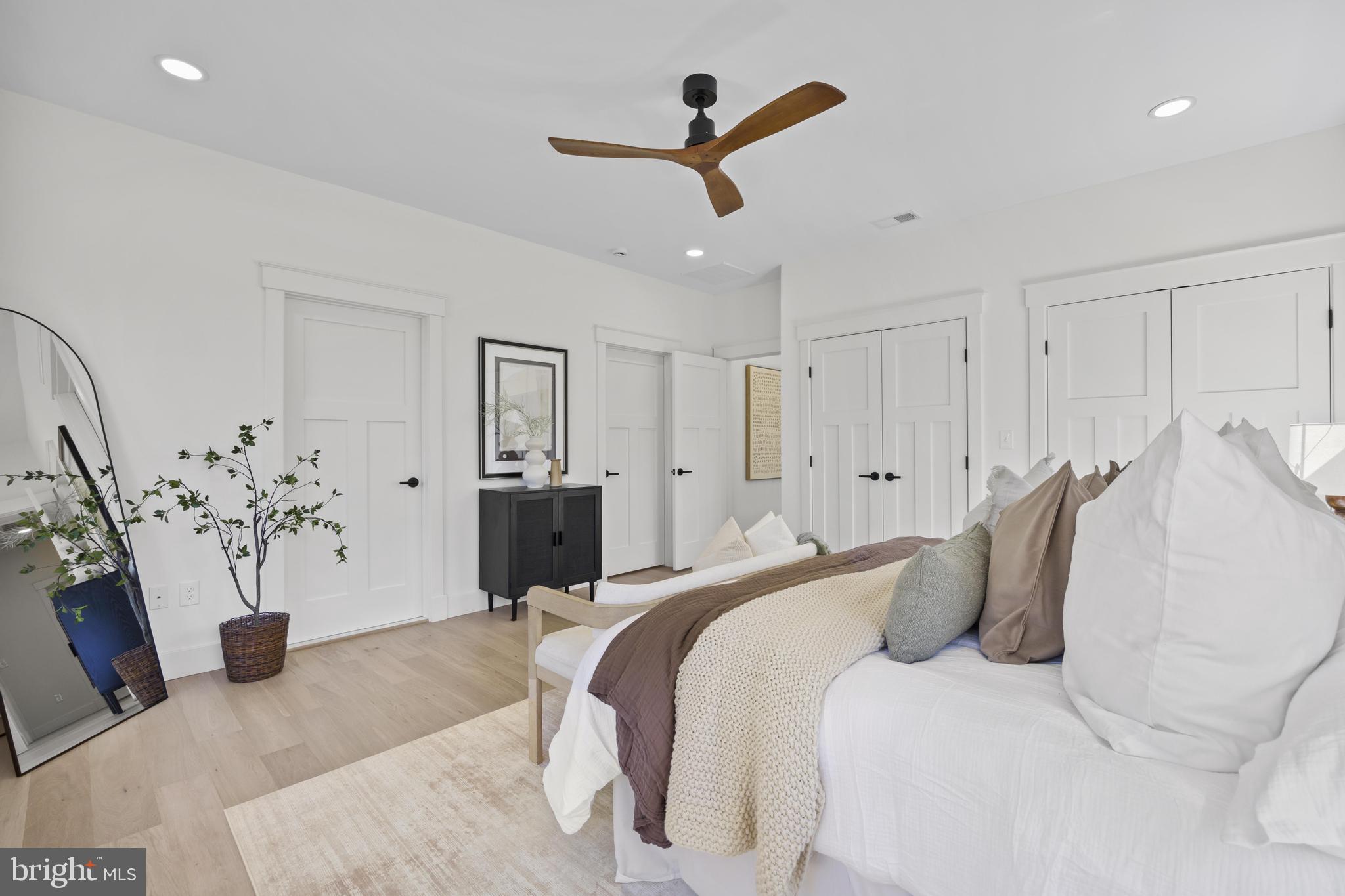 DEL RAY/ROSEMONT - Residential