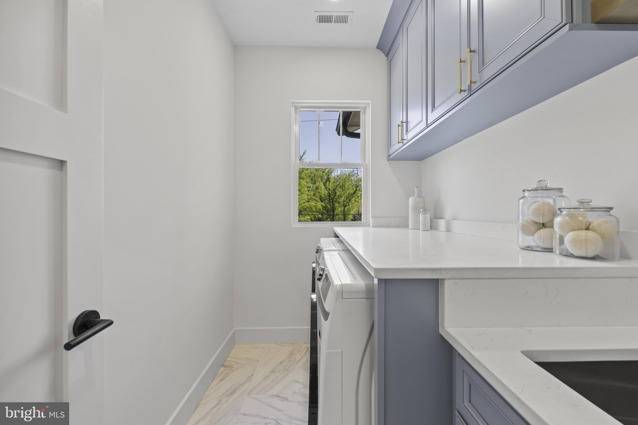 DEL RAY/ROSEMONT - Residential