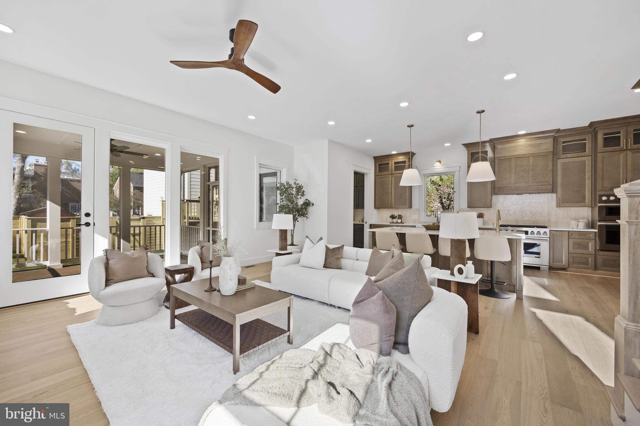 DEL RAY/ROSEMONT - Residential