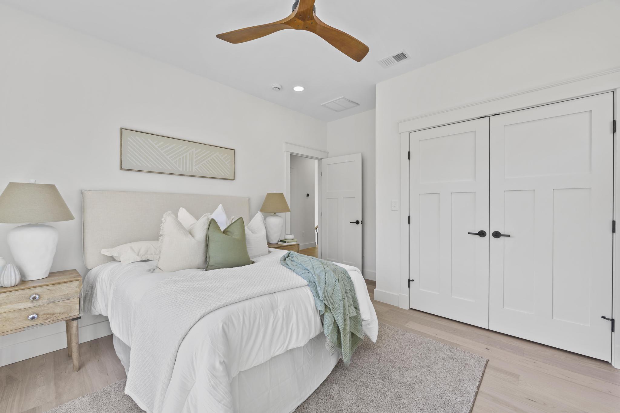 DEL RAY/ROSEMONT - Residential