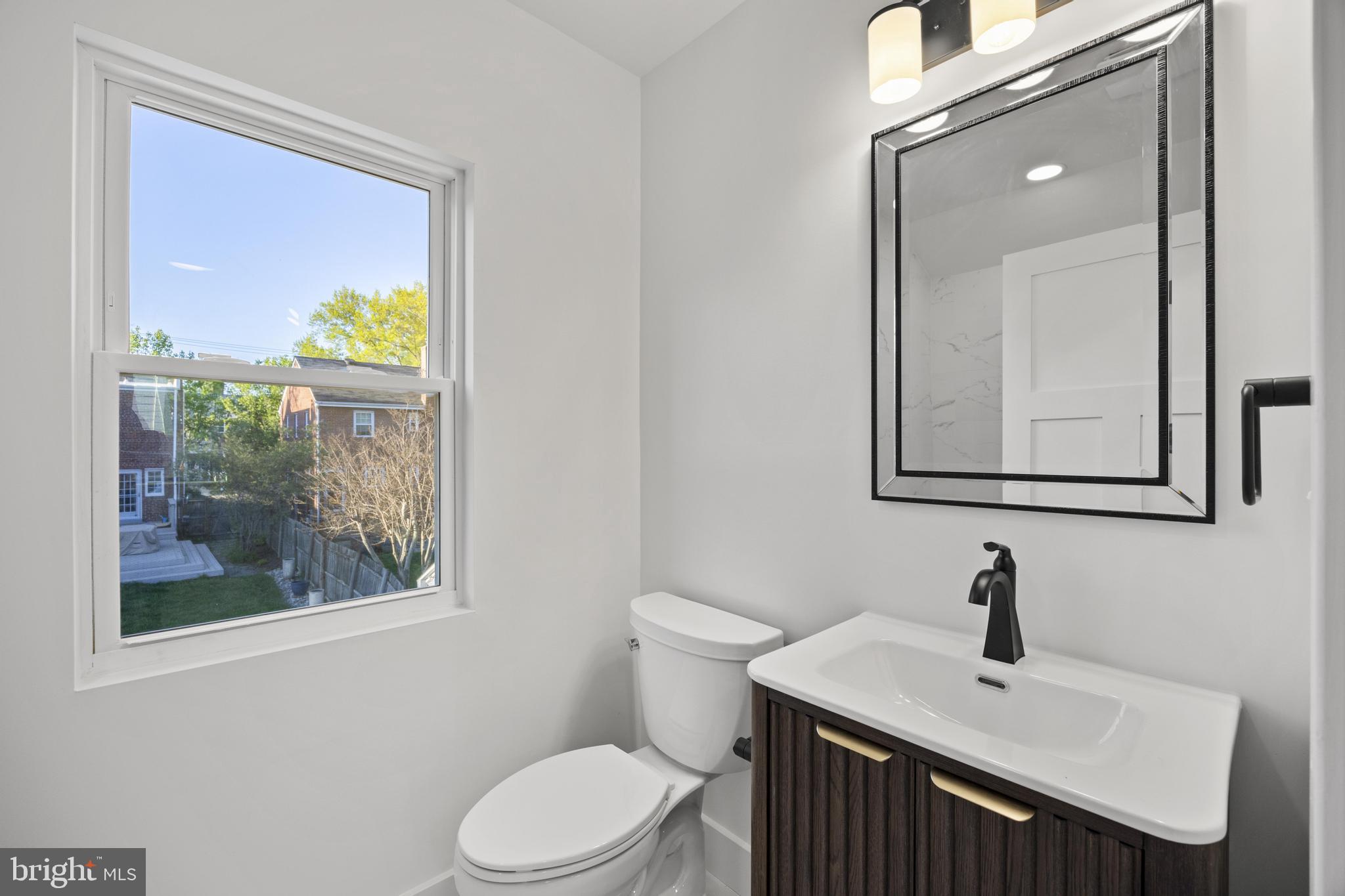 DEL RAY/ROSEMONT - Residential