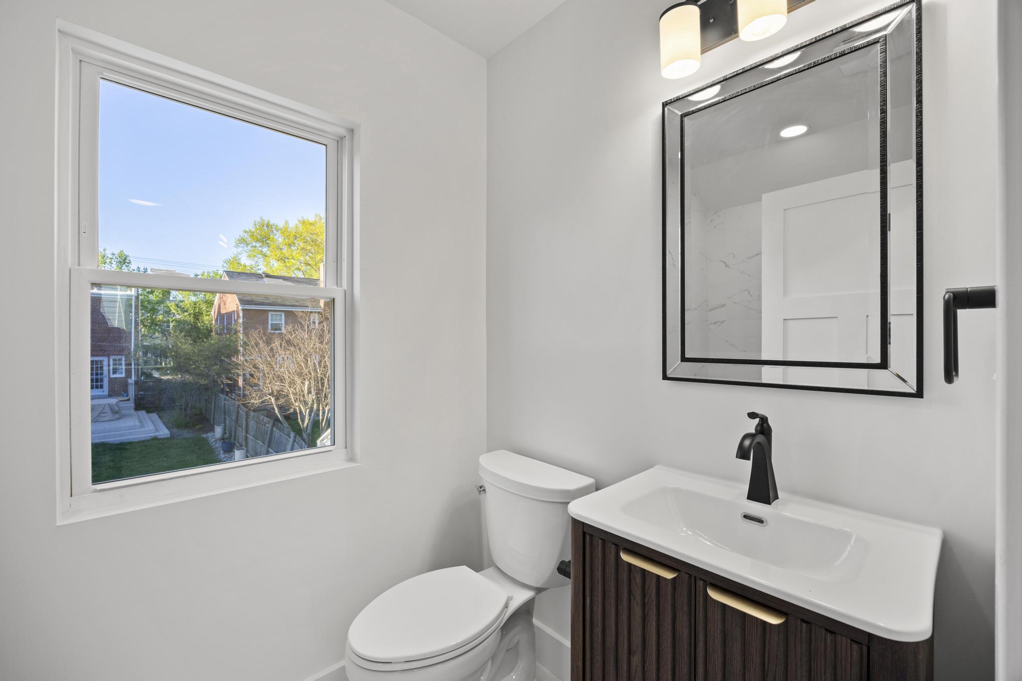 DEL RAY/ROSEMONT - Residential