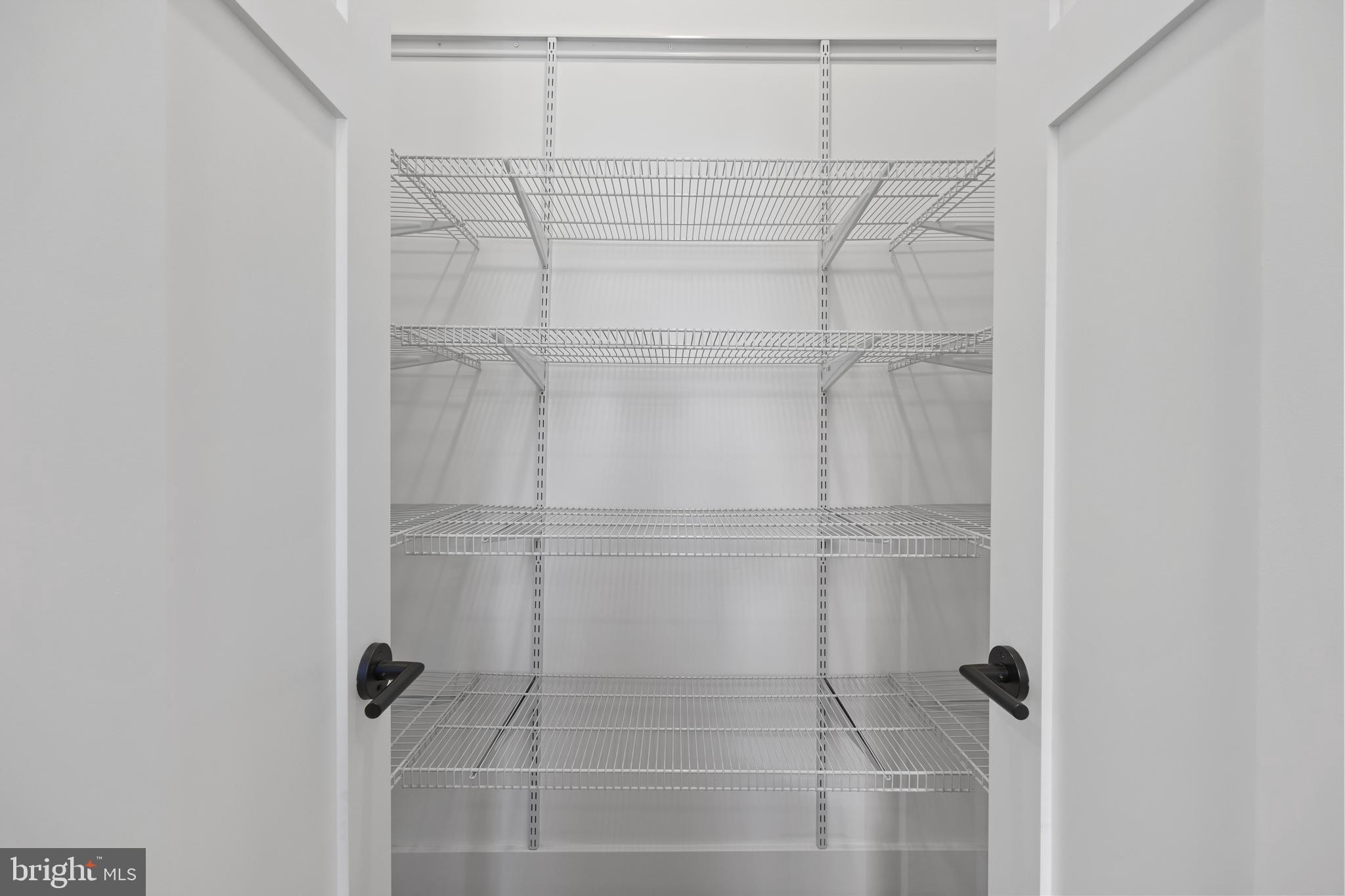 DEL RAY/ROSEMONT - Residential