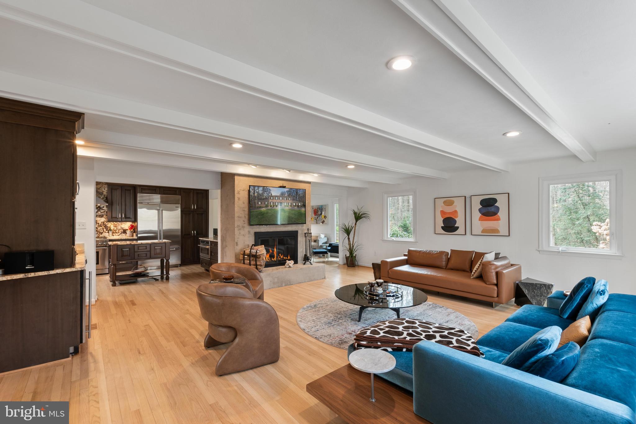 RIVERSIDE MANOR - Residential Lease