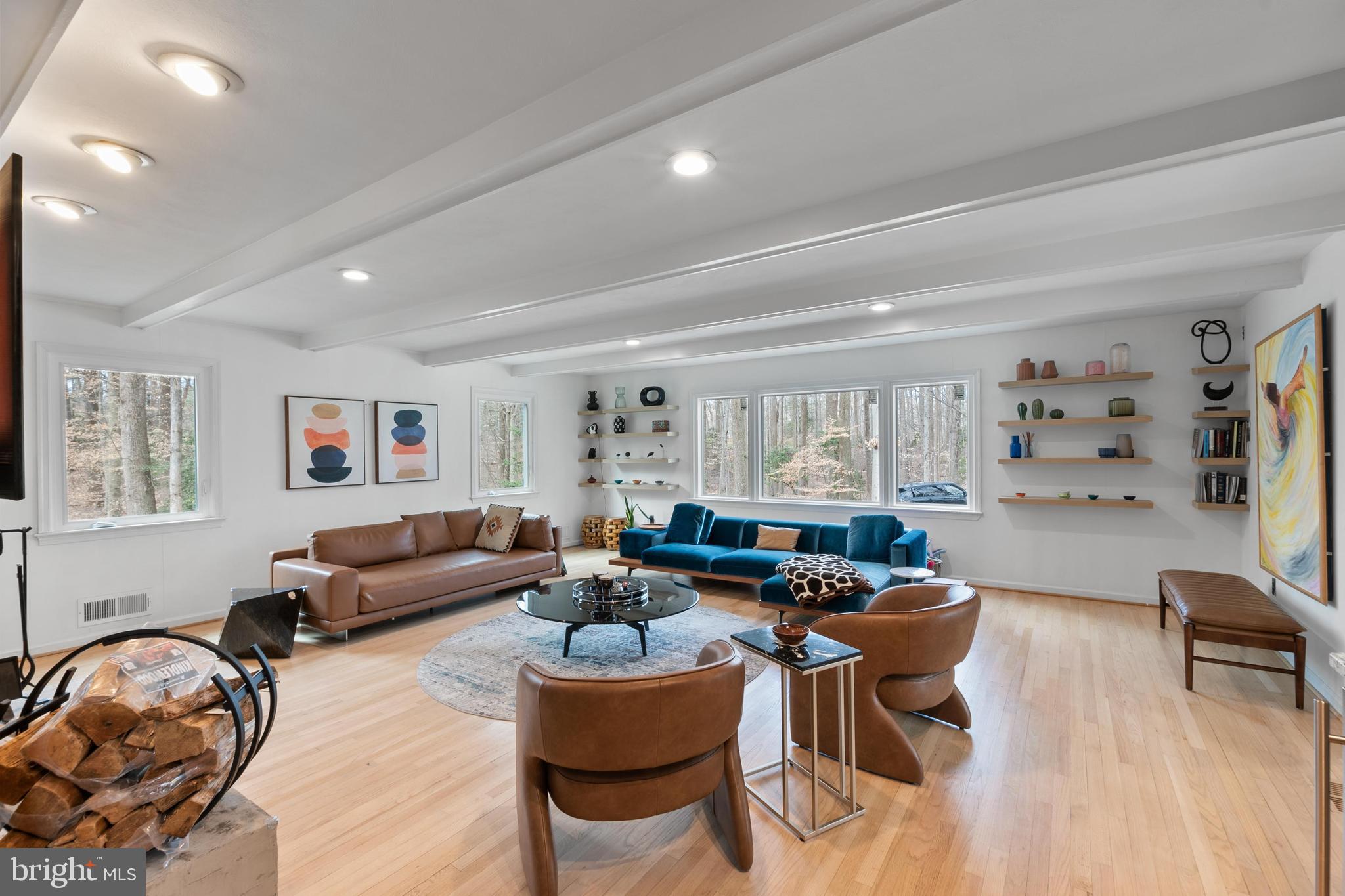 RIVERSIDE MANOR - Residential Lease