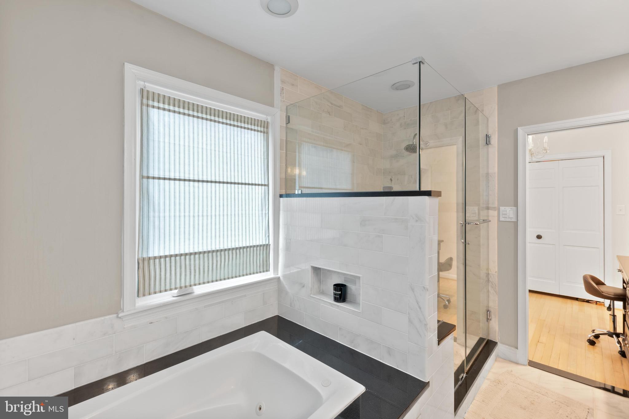 RIVERSIDE MANOR - Residential Lease