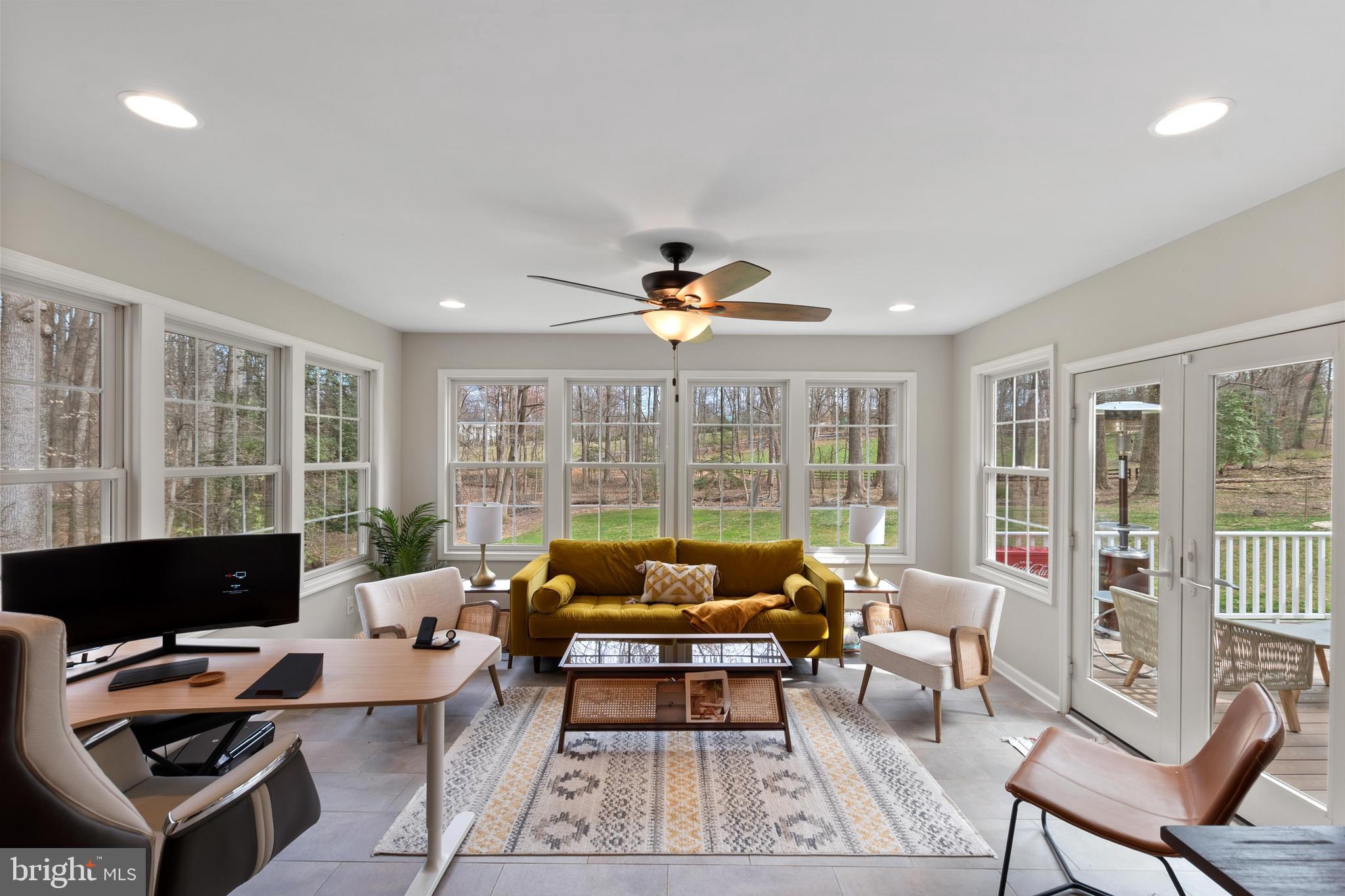 RIVERSIDE MANOR - Residential Lease