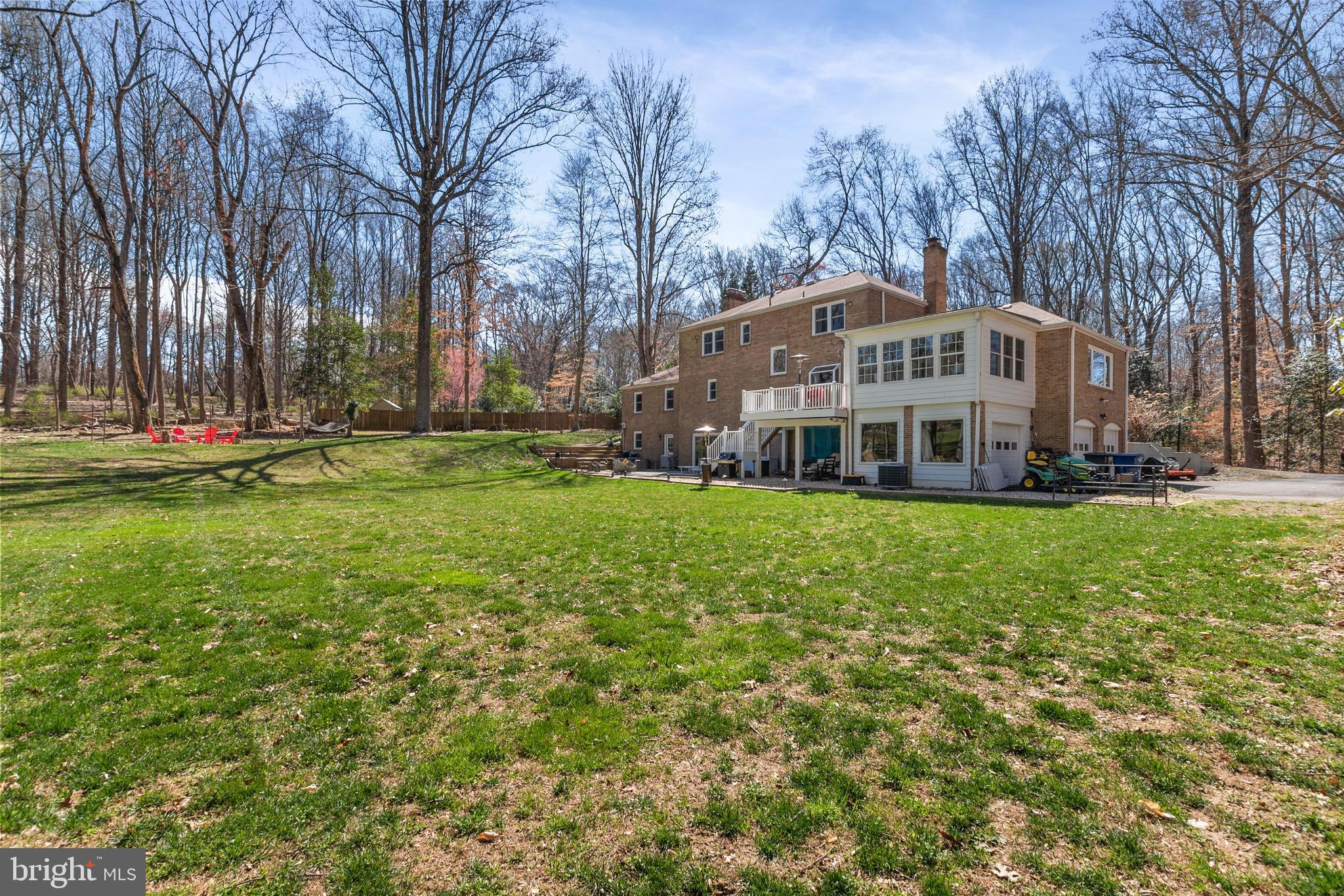 RIVERSIDE MANOR - Residential Lease