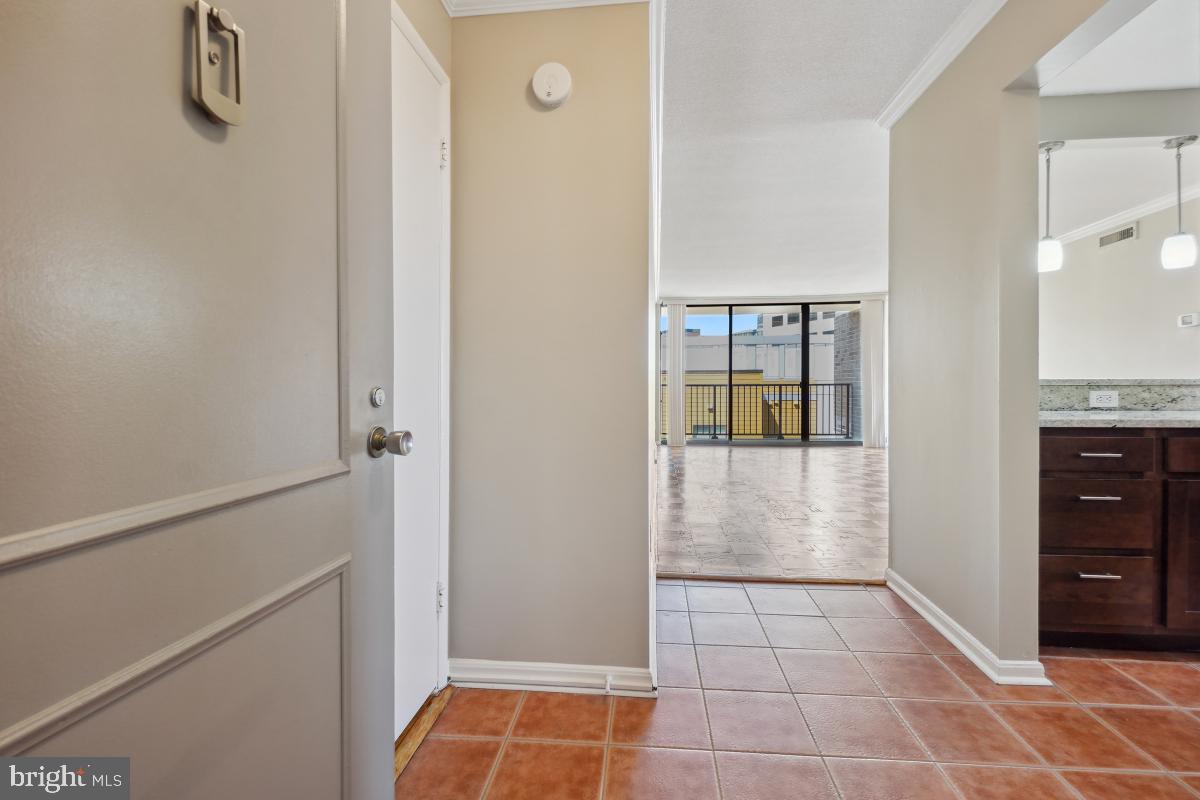 AMERICANA CENTRE - Residential