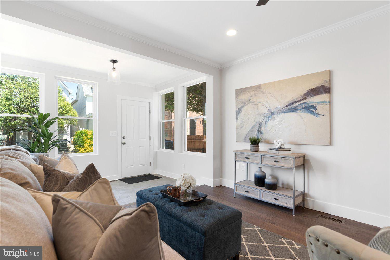 HAMPDEN HISTORIC DISTRICT - Residential