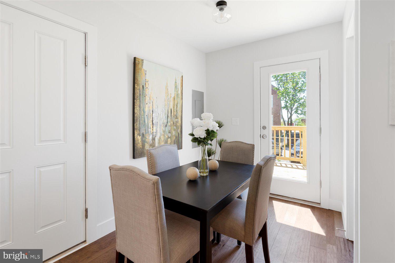 HAMPDEN HISTORIC DISTRICT - Residential