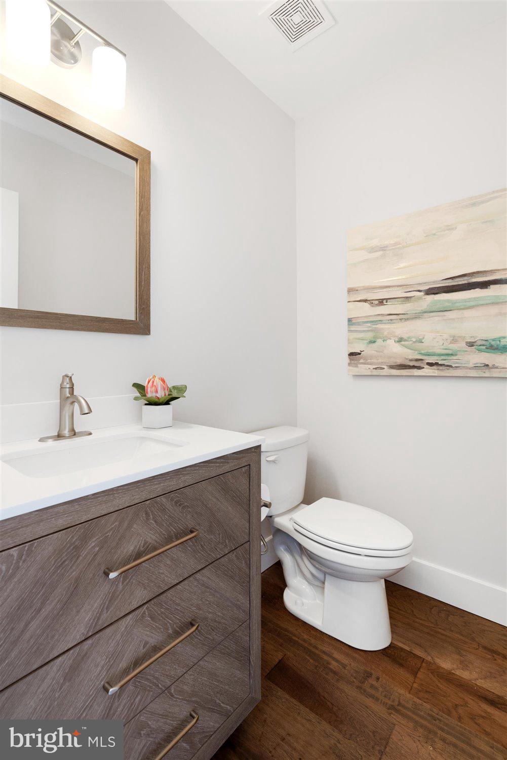 HAMPDEN HISTORIC DISTRICT - Residential