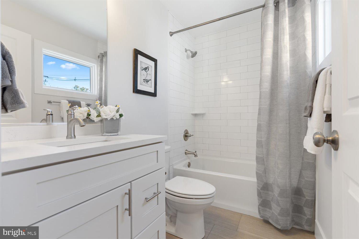 HAMPDEN HISTORIC DISTRICT - Residential