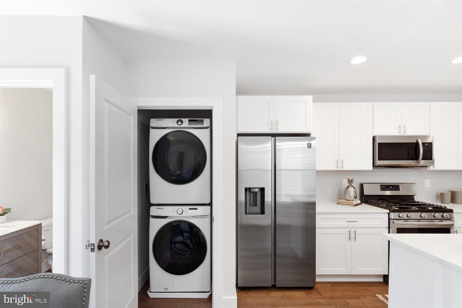 HAMPDEN HISTORIC DISTRICT - Residential