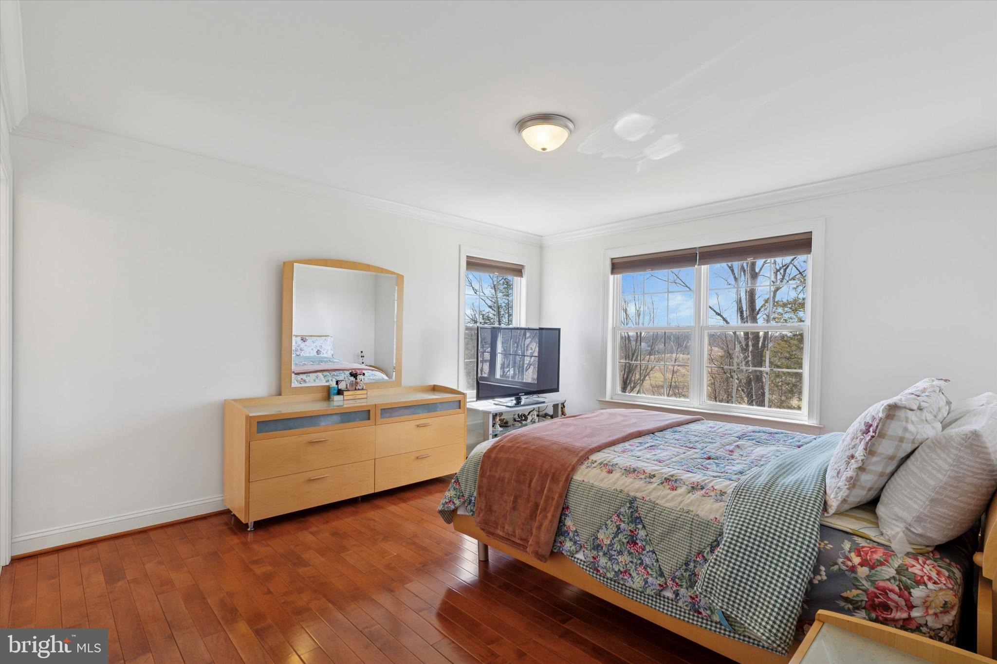 RAVENS CLAW - Residential