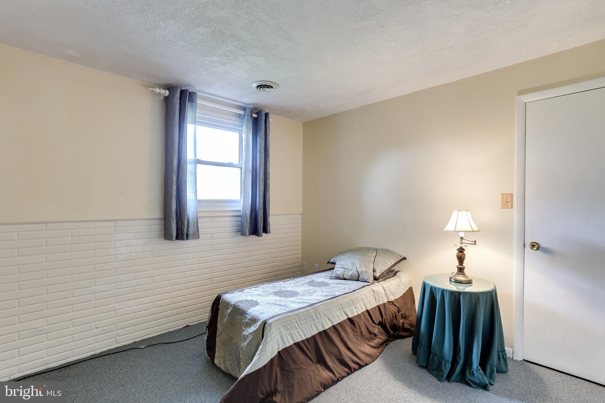 VALLEY VISTA - Residential