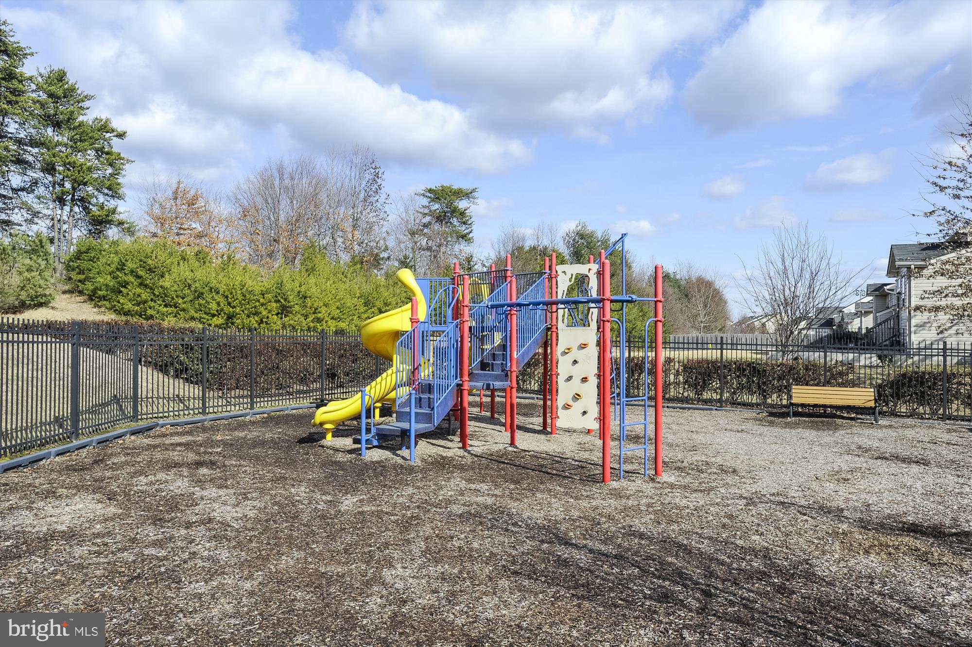 WOODSTREAM - Residential Lease