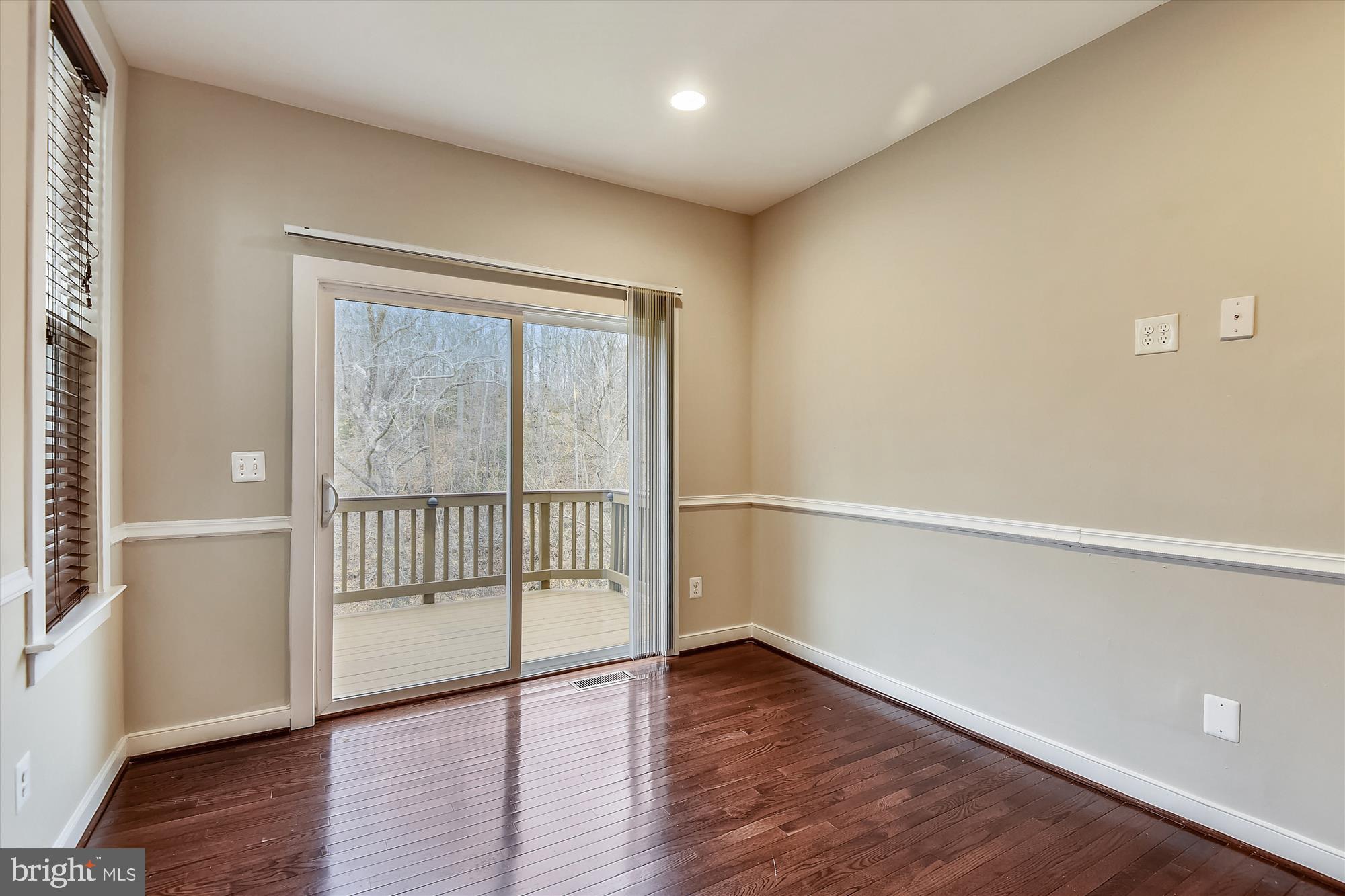 WOODSTREAM - Residential Lease