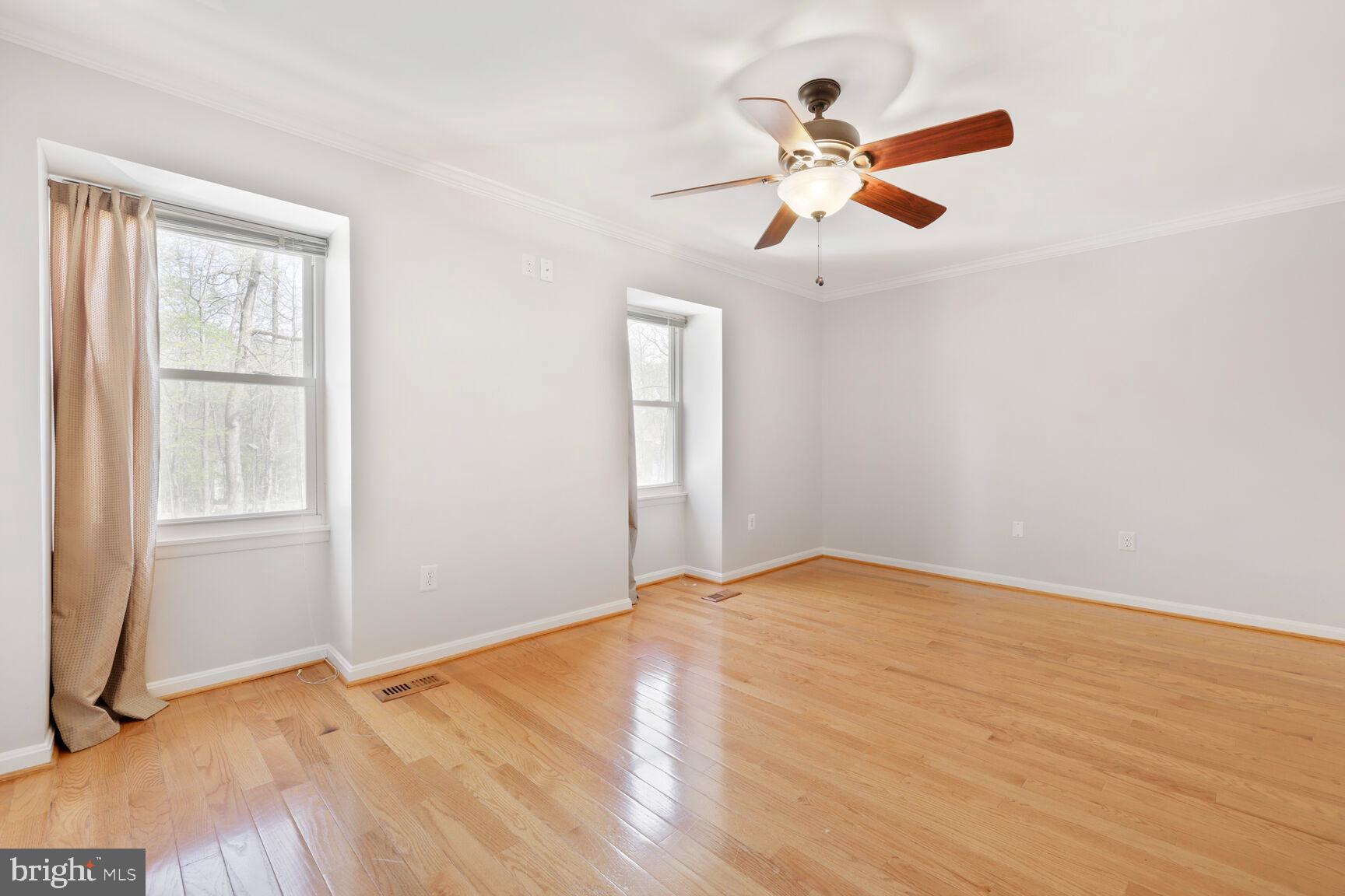 GUNNERS LAKE VILLAGE - Residential Lease