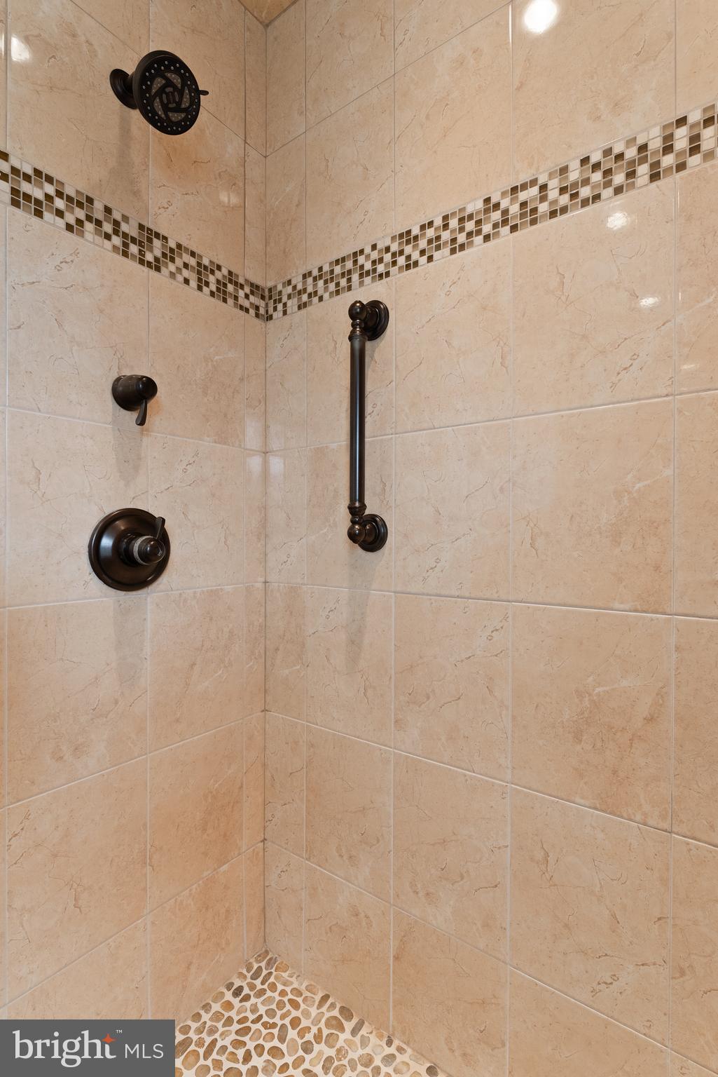 CHESAPEAKE HARBOUR - Residential