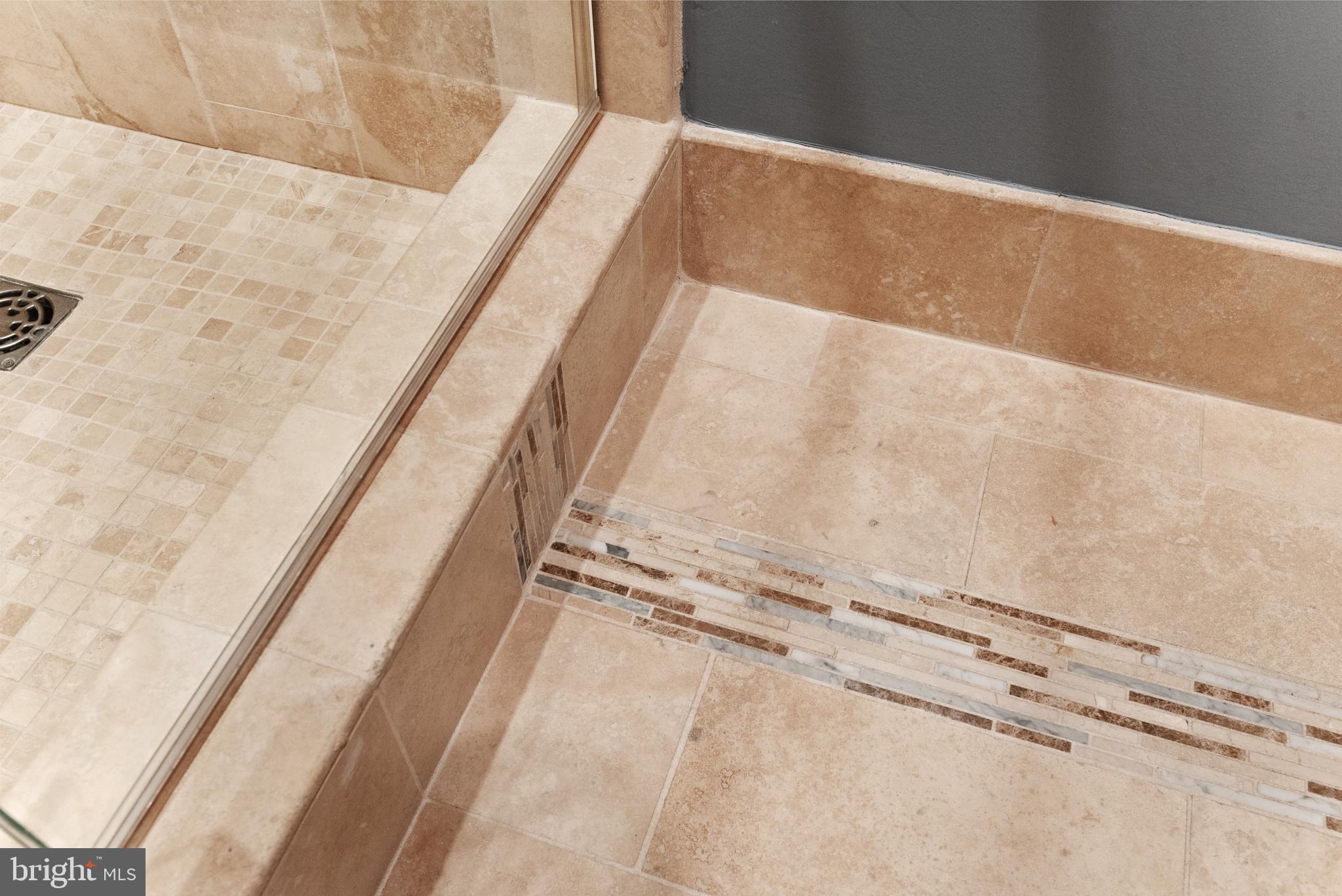 CHESAPEAKE HARBOUR - Residential