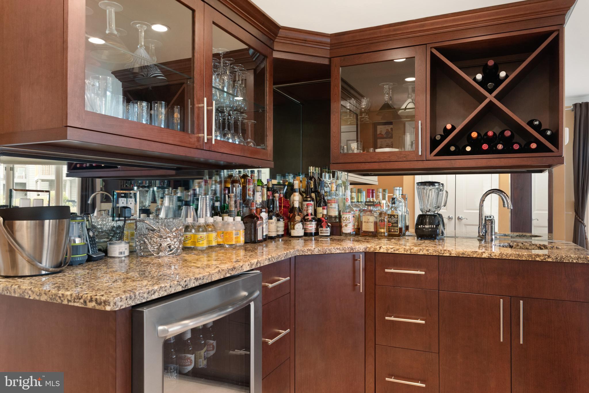 CHESAPEAKE HARBOUR - Residential