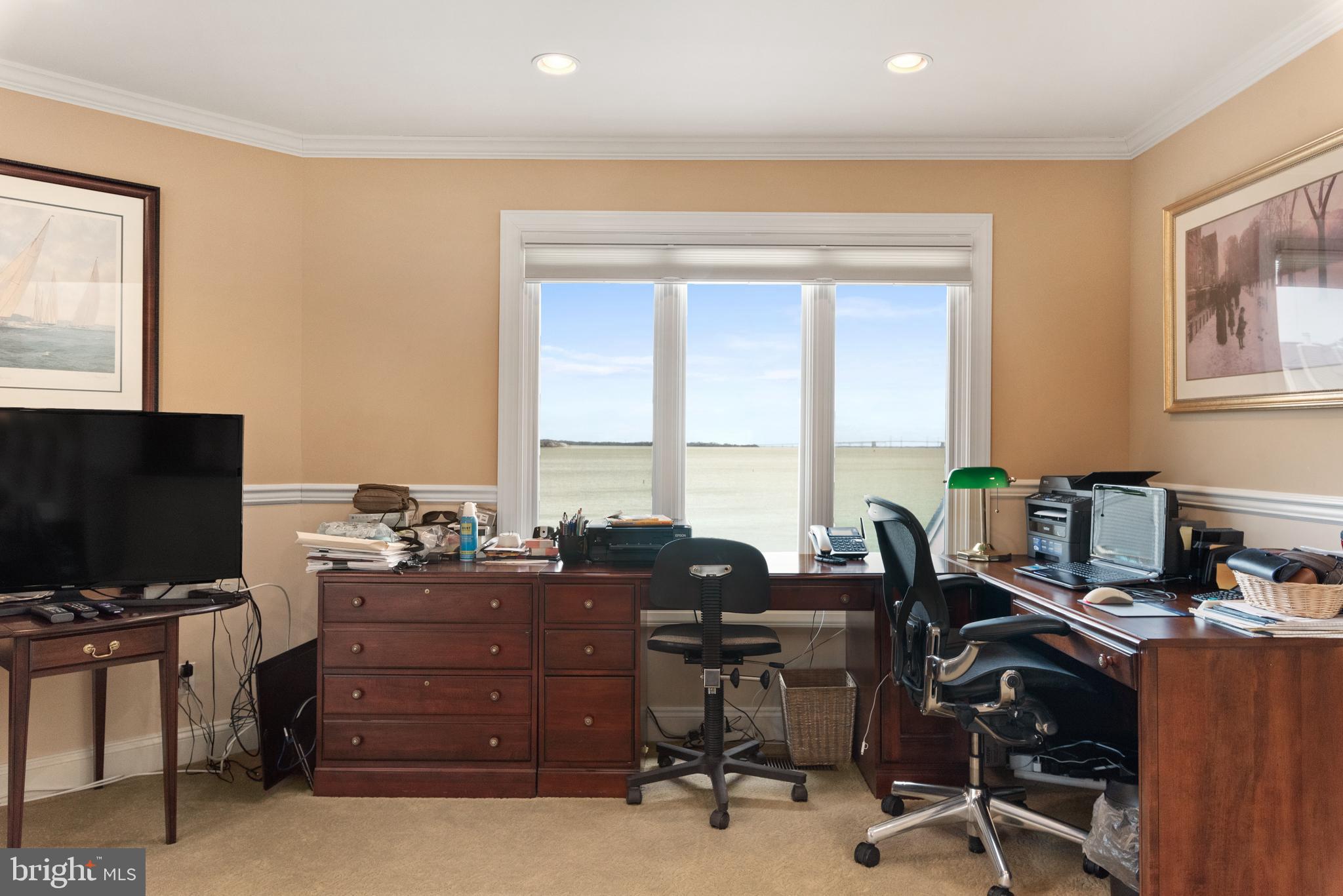 CHESAPEAKE HARBOUR - Residential