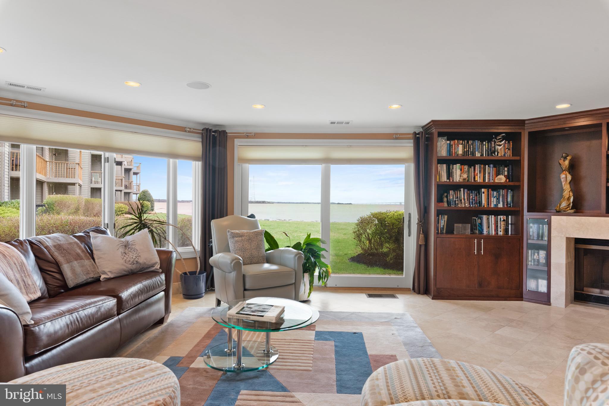 CHESAPEAKE HARBOUR - Residential