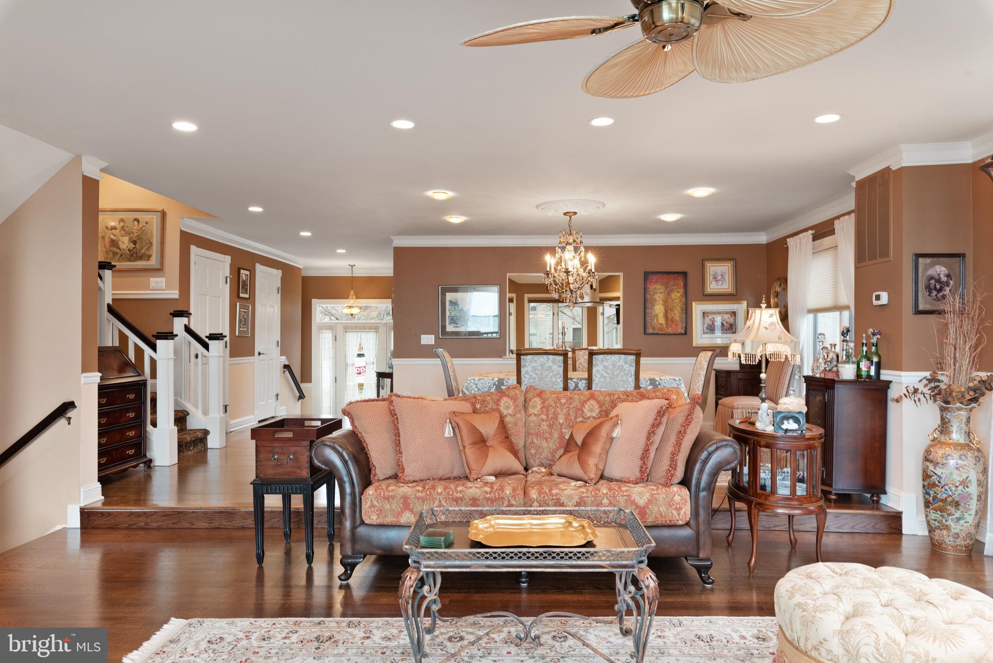 CHESAPEAKE HARBOUR - Residential