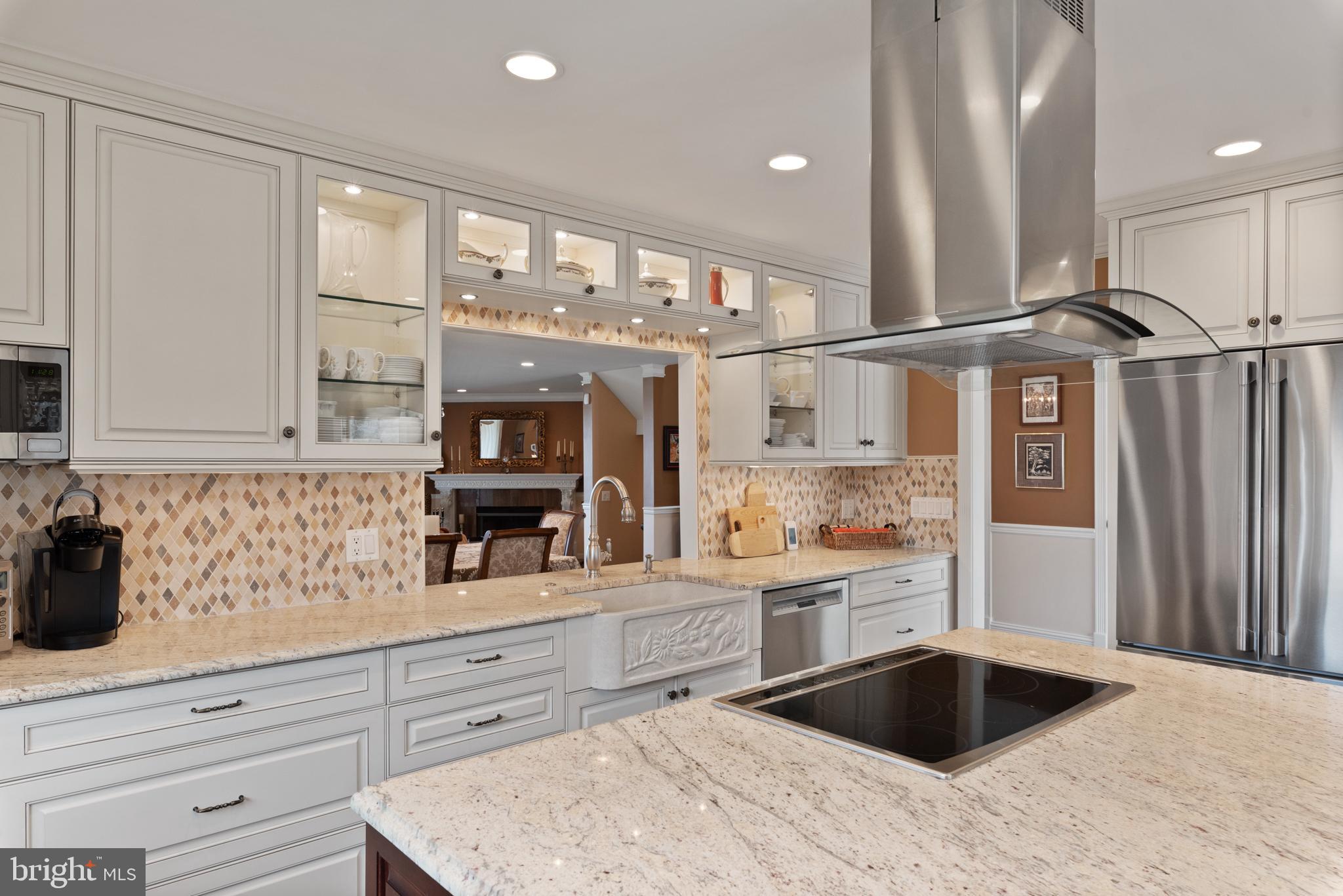 CHESAPEAKE HARBOUR - Residential