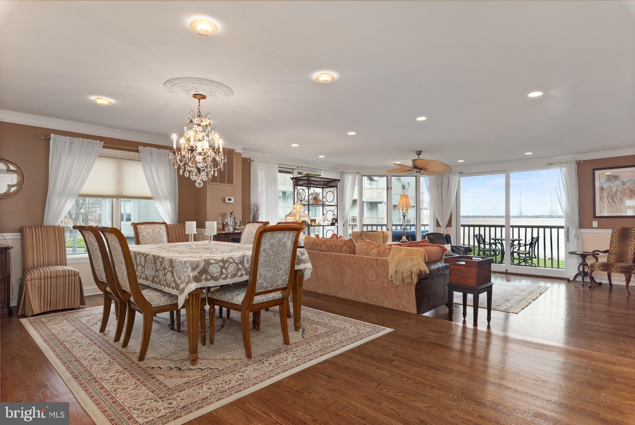 CHESAPEAKE HARBOUR - Residential