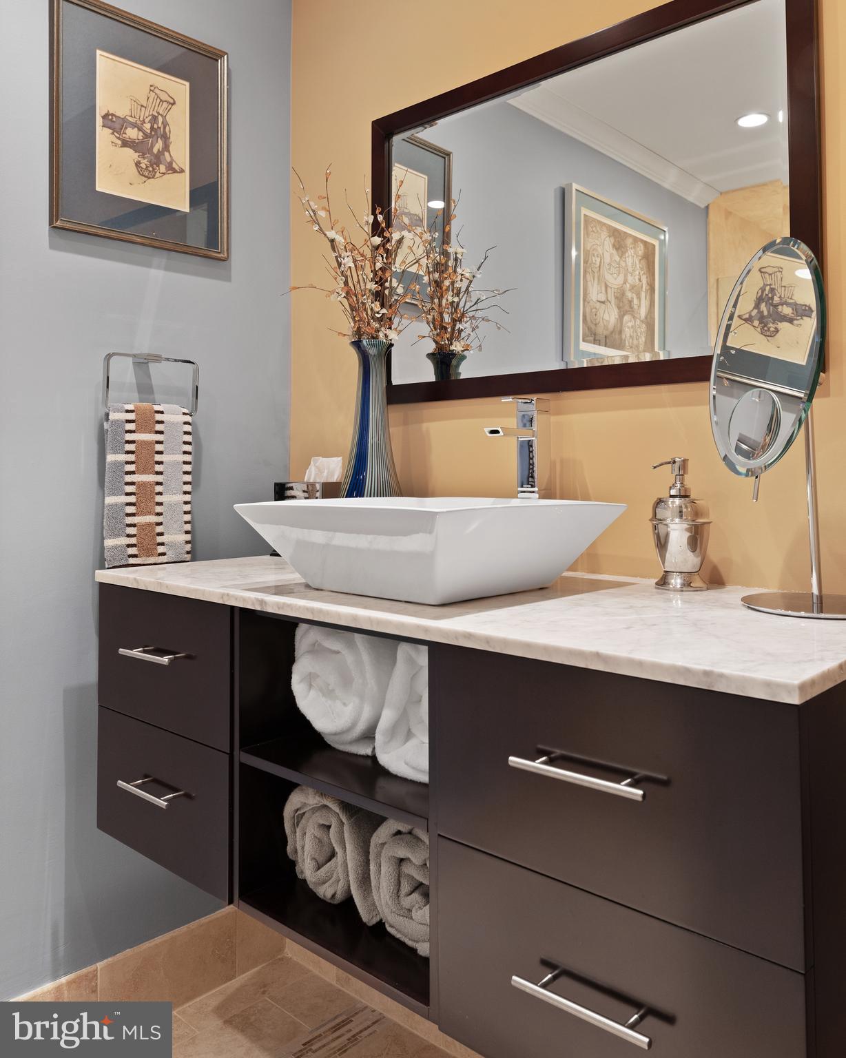 CHESAPEAKE HARBOUR - Residential