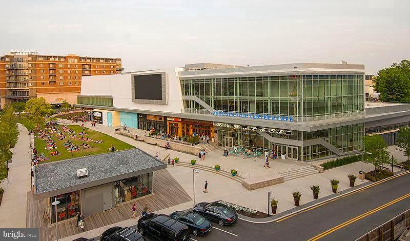 NEW PROVIDENCE VILLAGE - Residential Lease