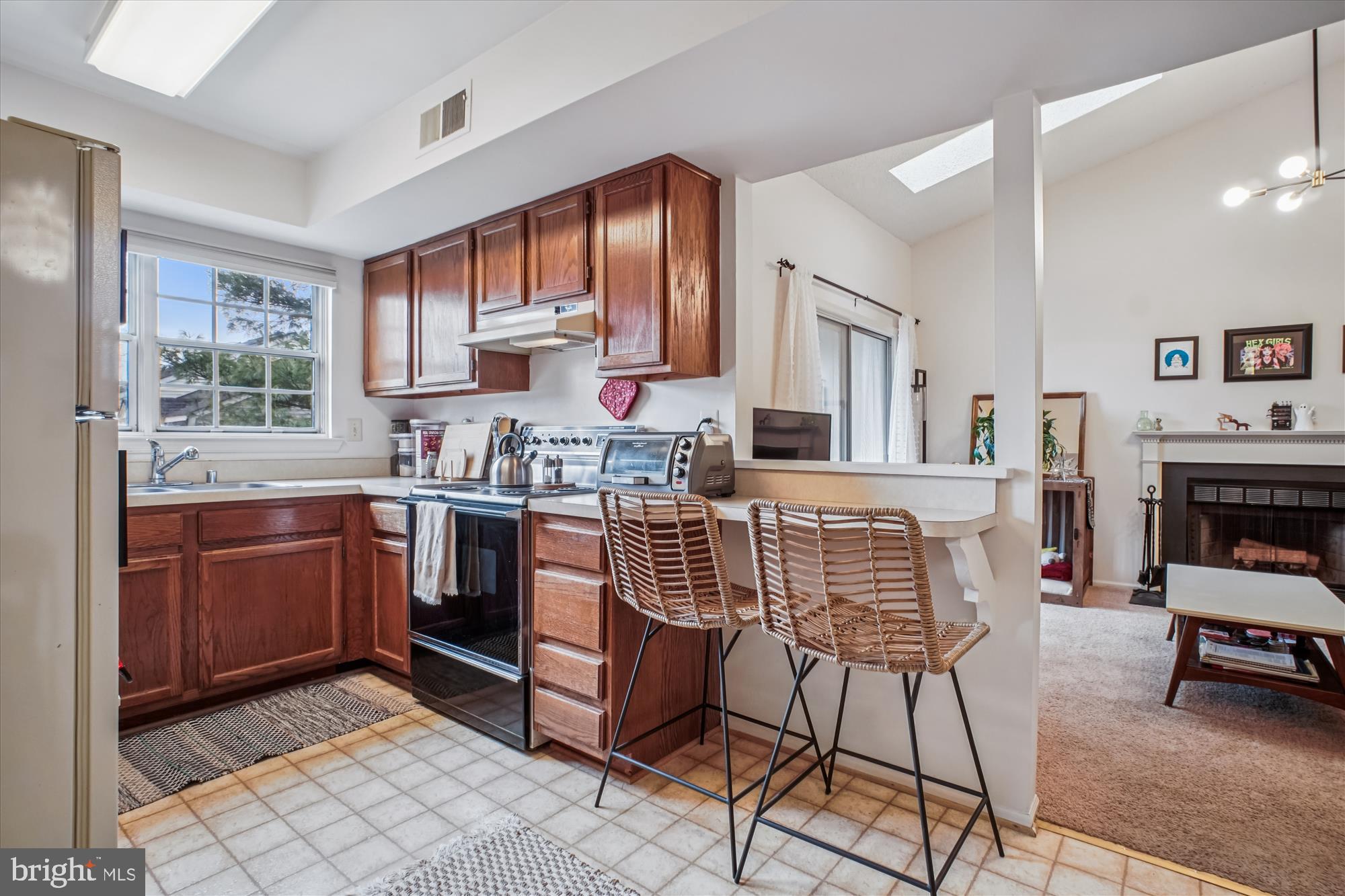 NEW PROVIDENCE VILLAGE - Residential Lease