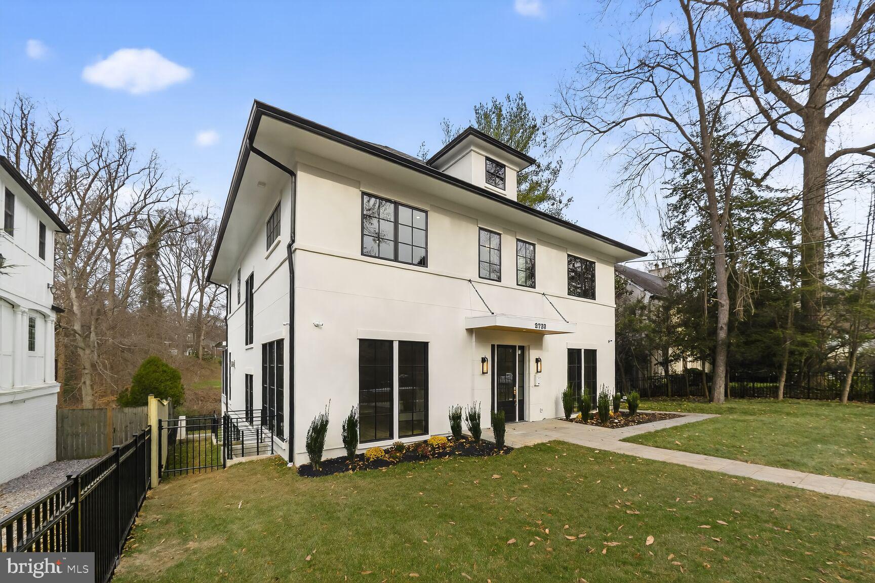 2733 CHESAPEAKE STREET NW