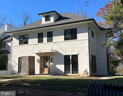 2733 CHESAPEAKE STREET NW WASHINGTON DC 20008