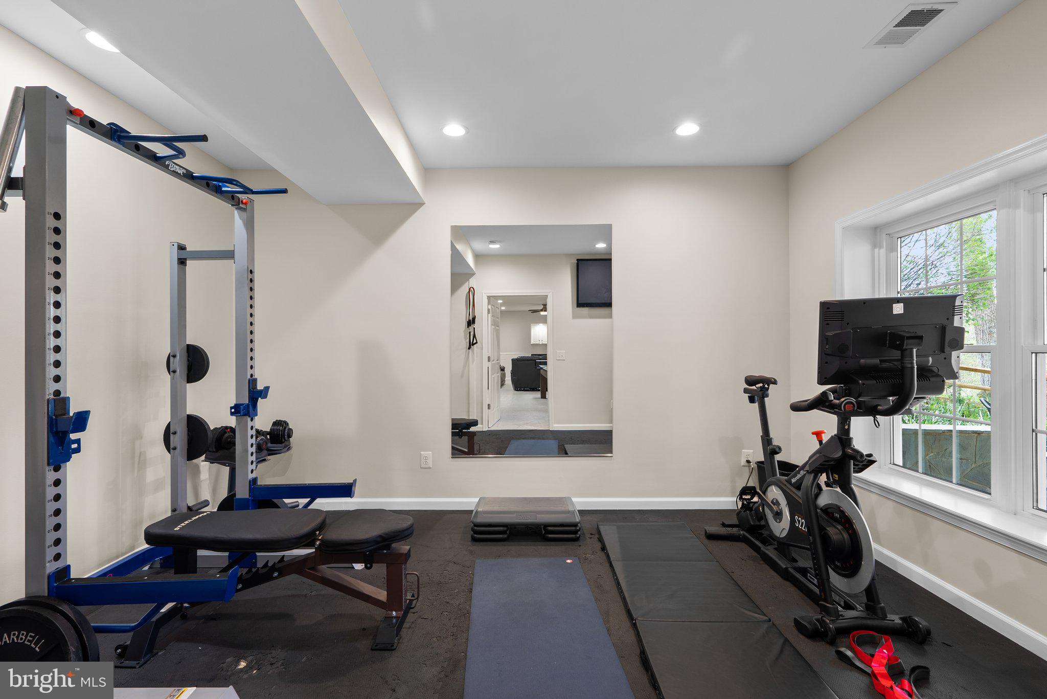 SOUTH BANK - Residential