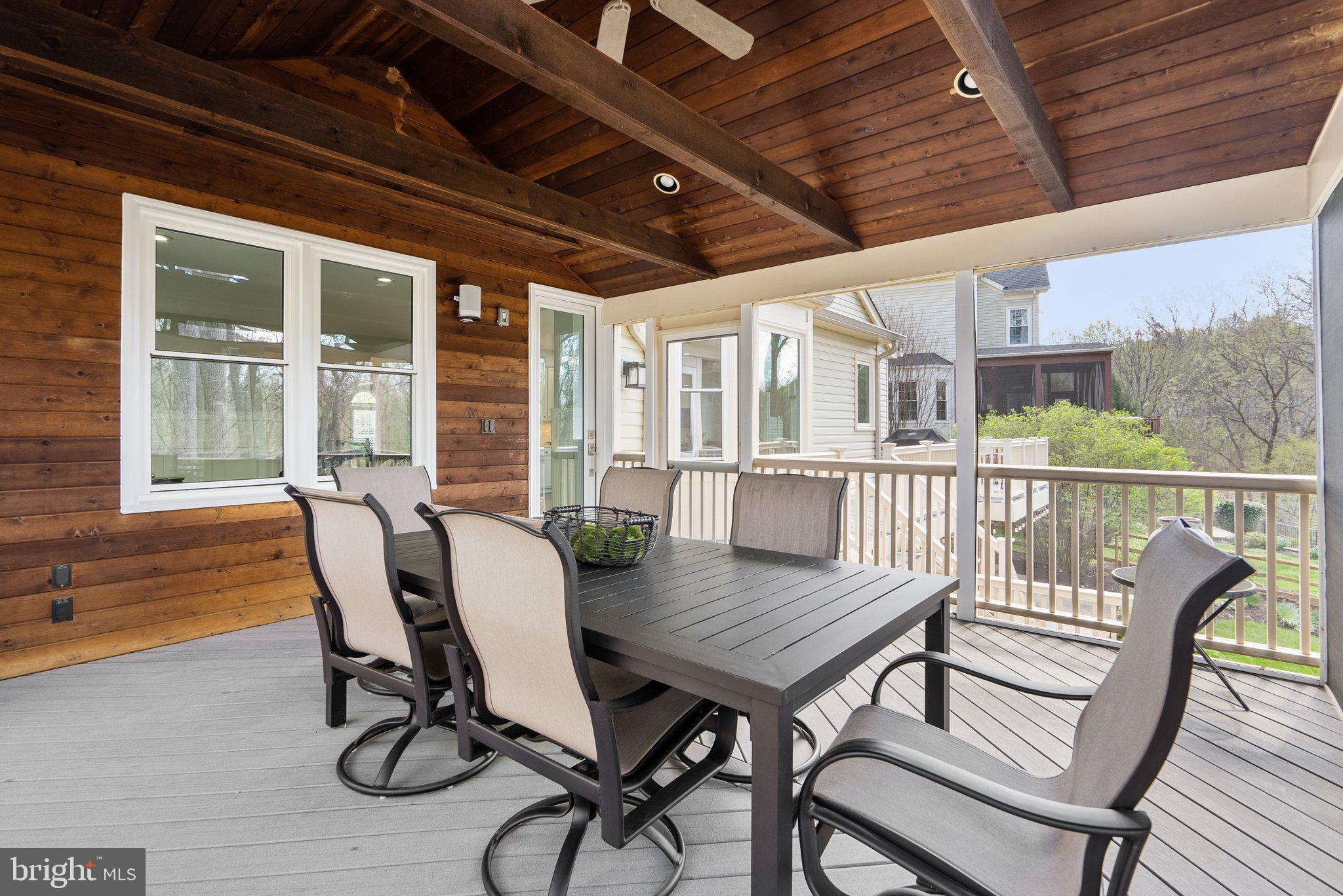 SOUTH BANK - Residential