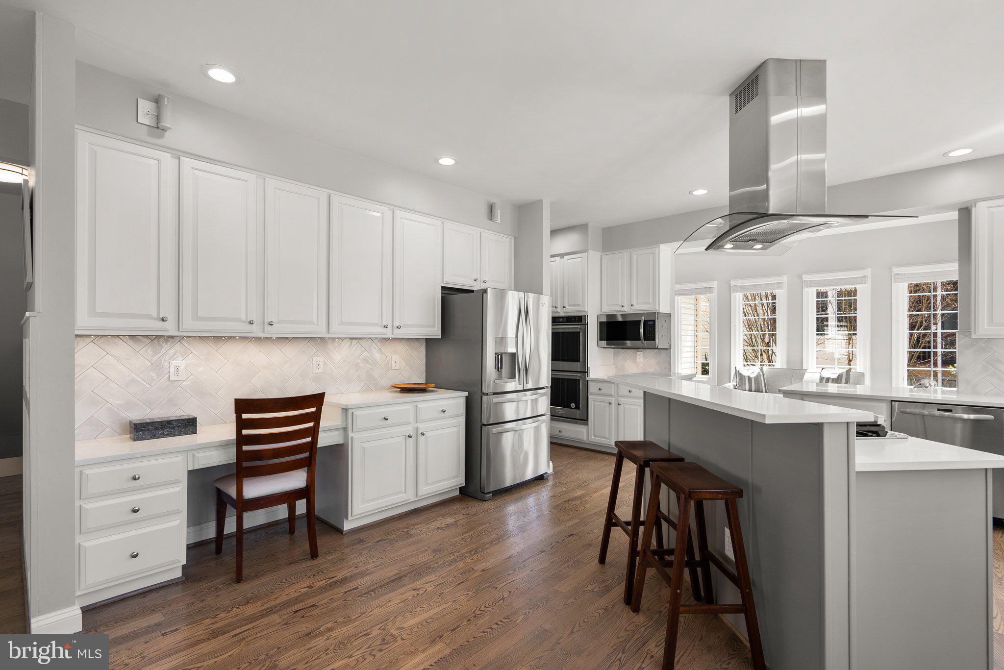 SOUTH BANK - Residential