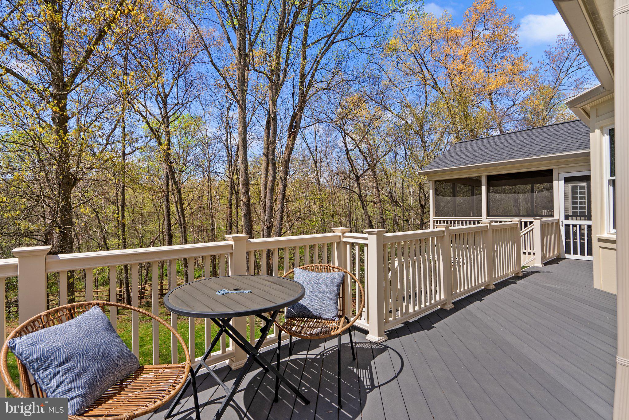 SOUTH BANK - Residential
