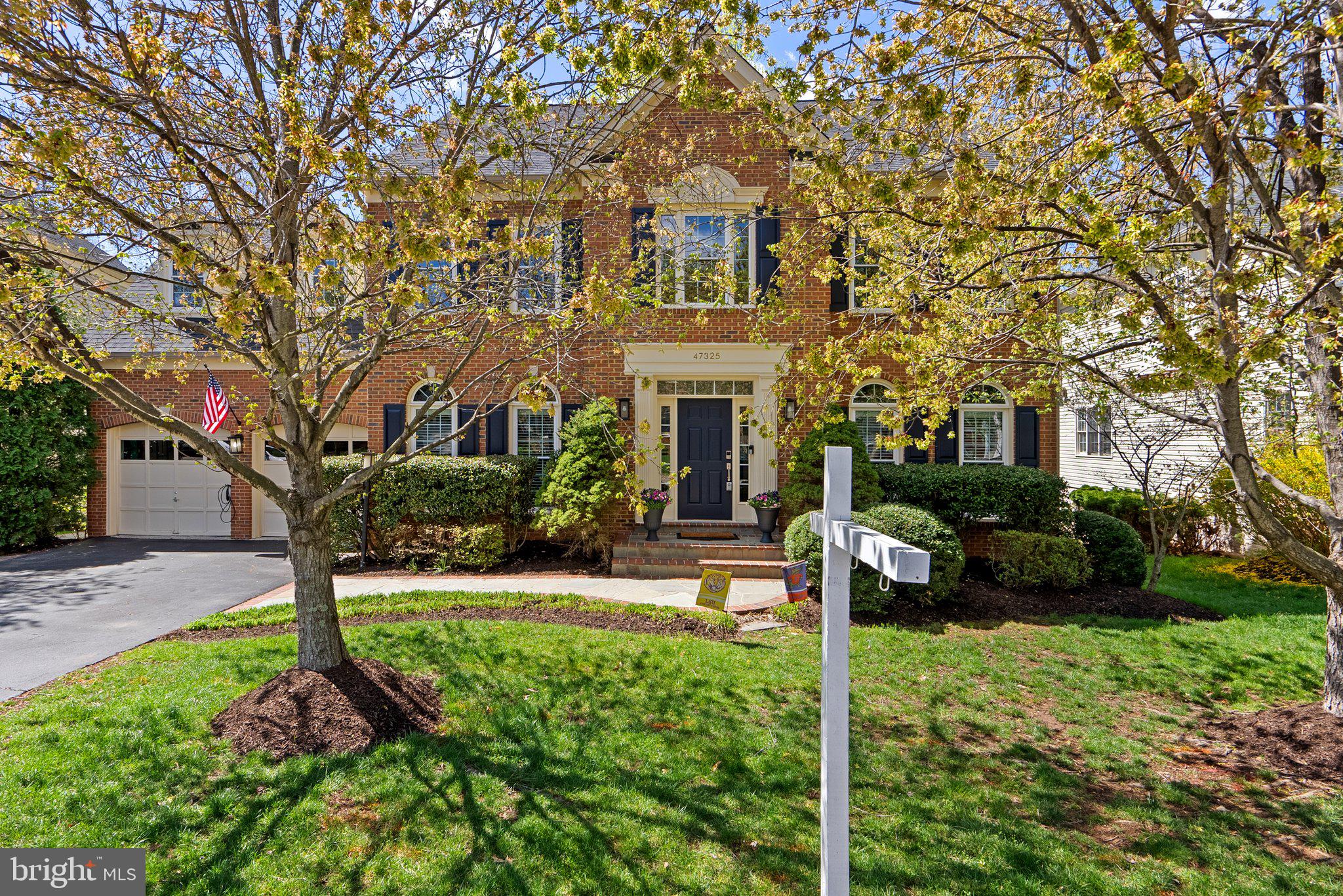 47325 MIDDLE BLUFF PLACE