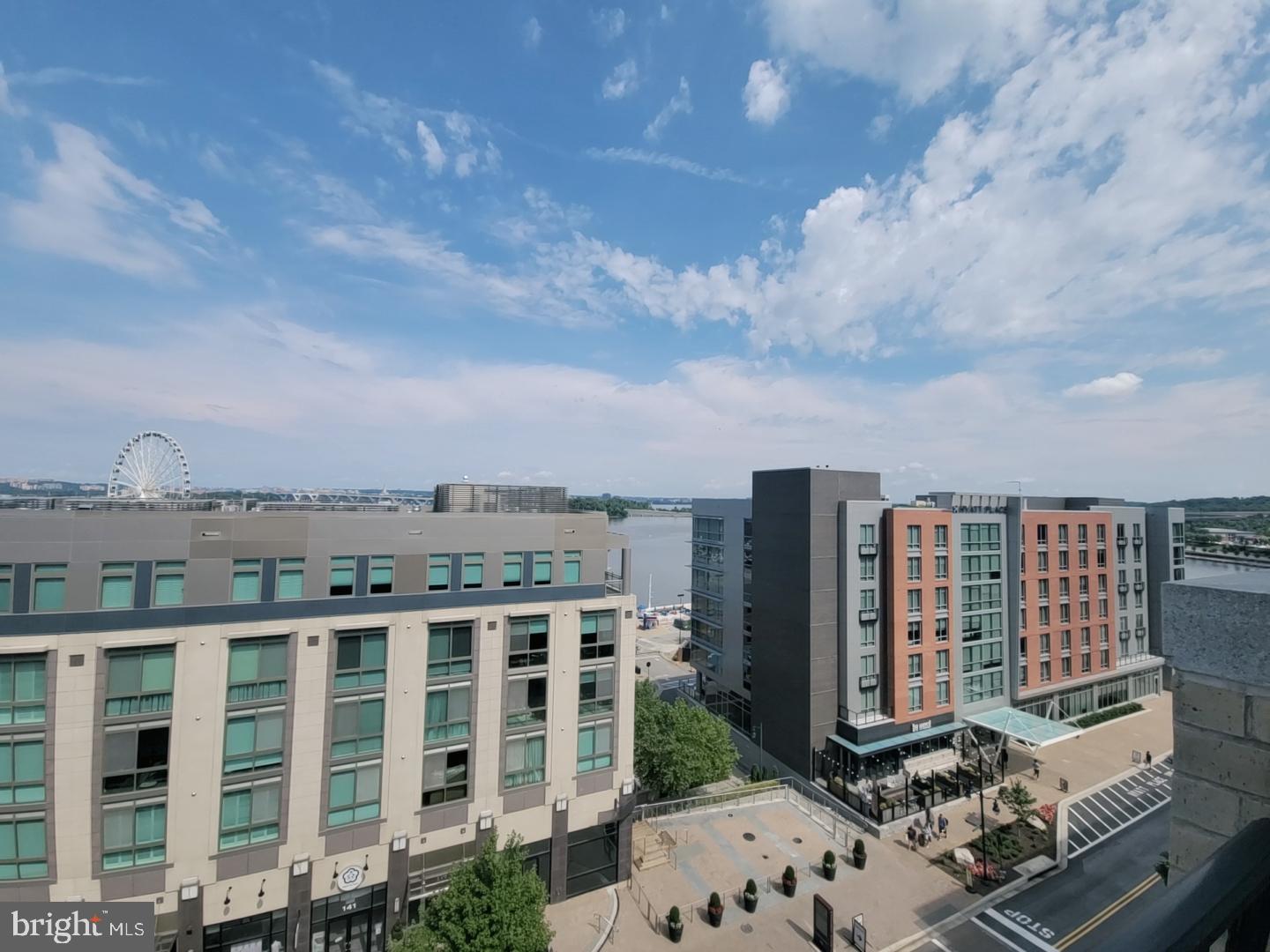 NATIONAL HARBOR - Residential