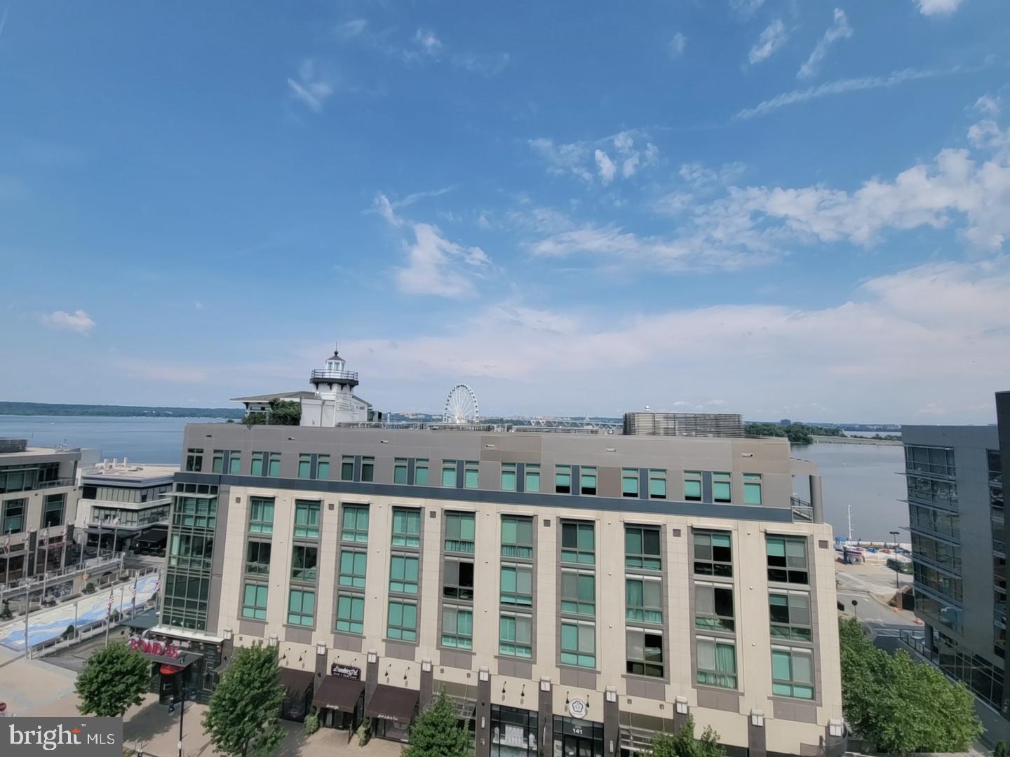 NATIONAL HARBOR - Residential