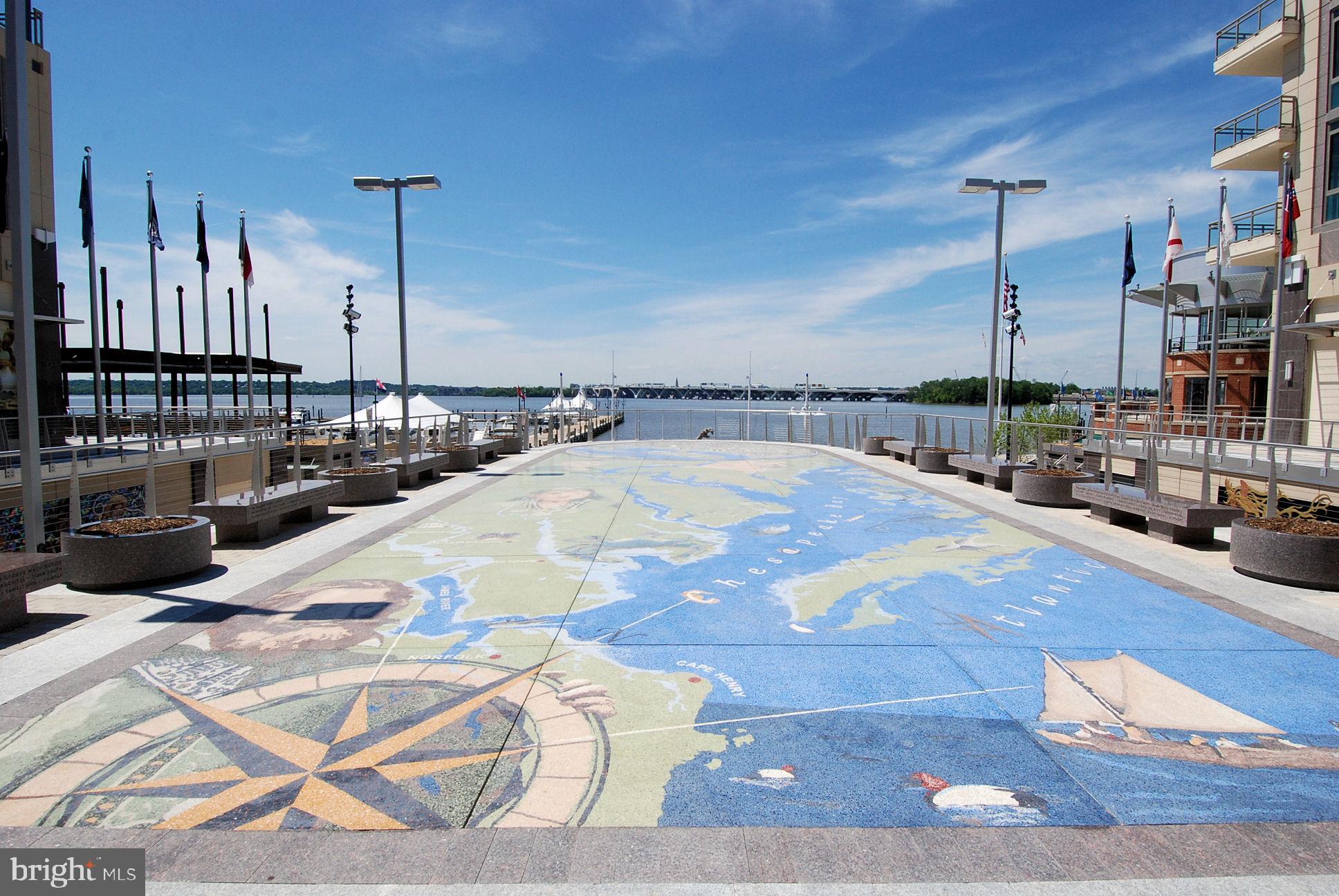 NATIONAL HARBOR - Residential