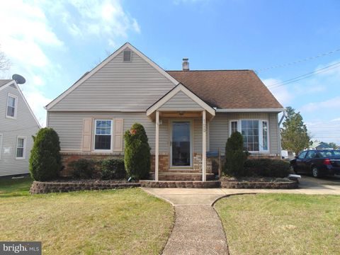 Homes For Sale - 123 Mitchell Avenue<br/> RUNNEMEDE, NJ 08078