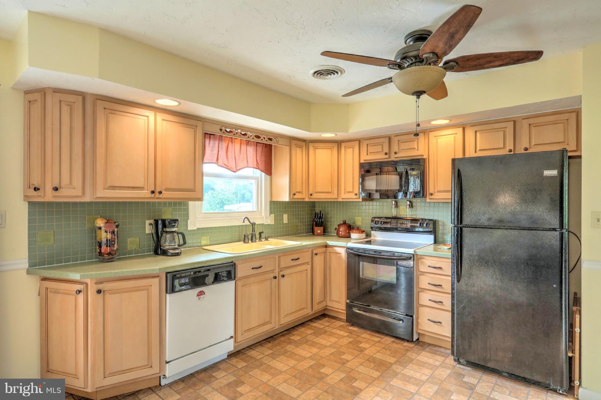 KENDALE EAST - Residential